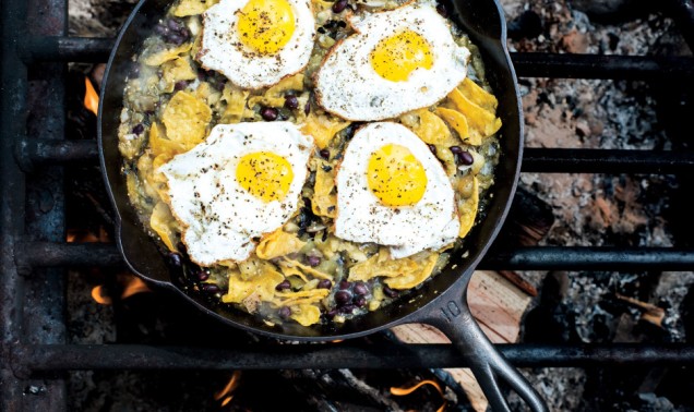 chilaquiles-with-blistered-tomatillo-salsa-and-eggs-940x560